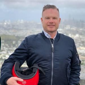 Meet your Posher, Tom